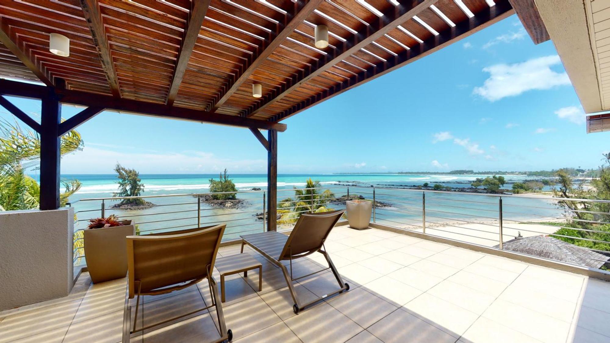 Bon Azur Beachfront Suites & Penthouses With Lov Trou-aux-Biches Exteriér fotografie