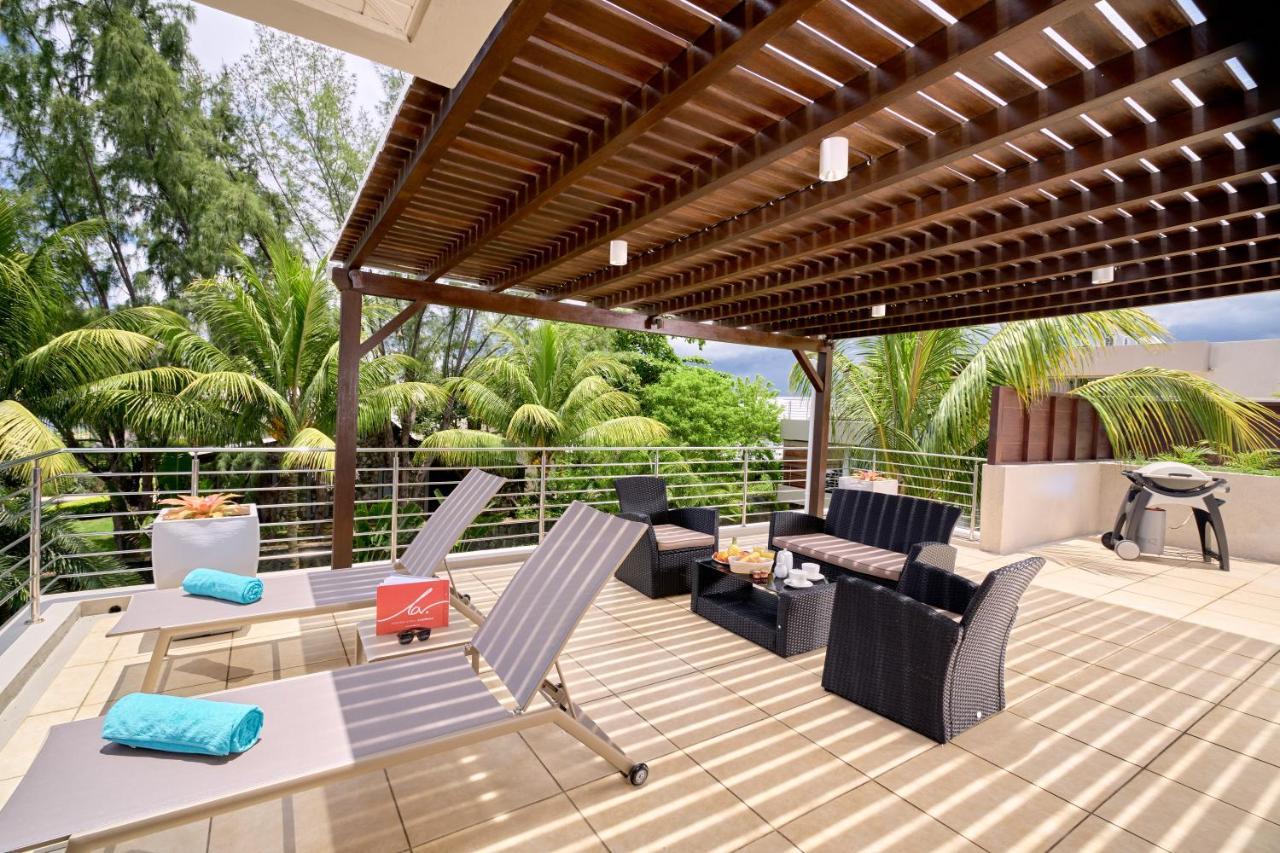 Bon Azur Beachfront Suites & Penthouses With Lov Trou-aux-Biches Exteriér fotografie