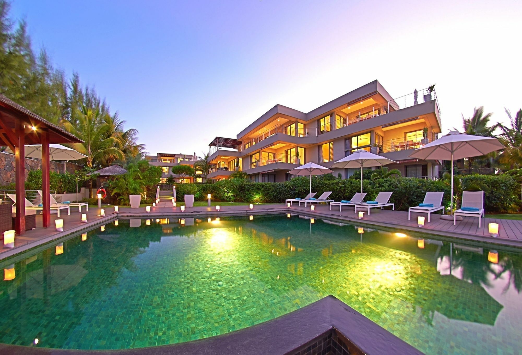 Bon Azur Beachfront Suites & Penthouses With Lov Trou-aux-Biches Exteriér fotografie