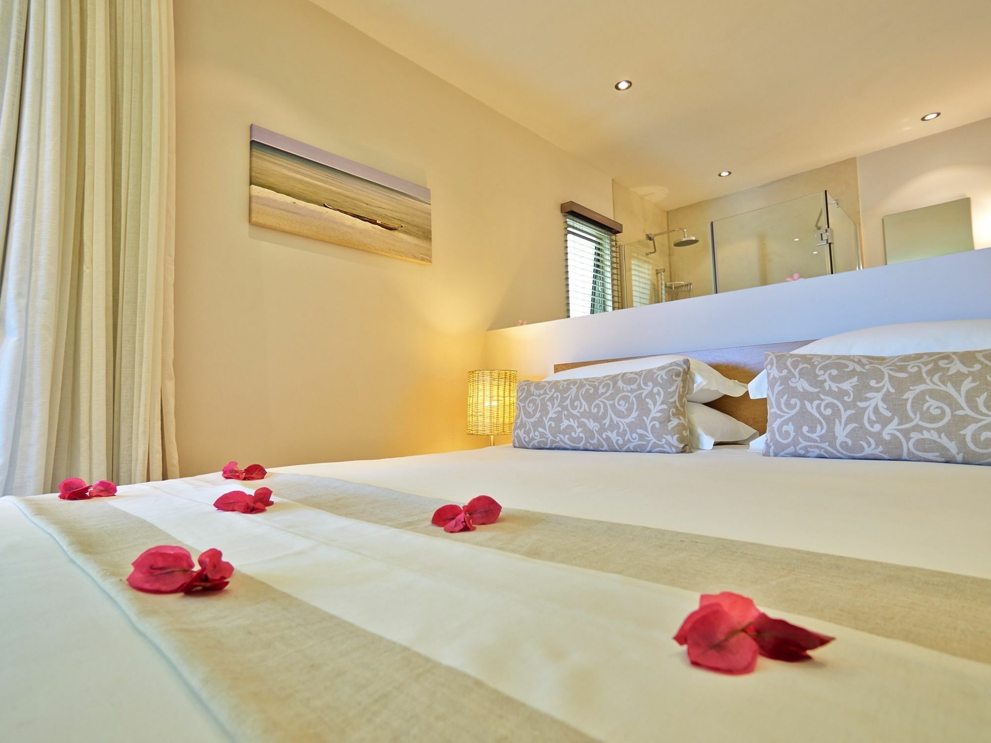 Bon Azur Beachfront Suites & Penthouses With Lov Trou-aux-Biches Exteriér fotografie