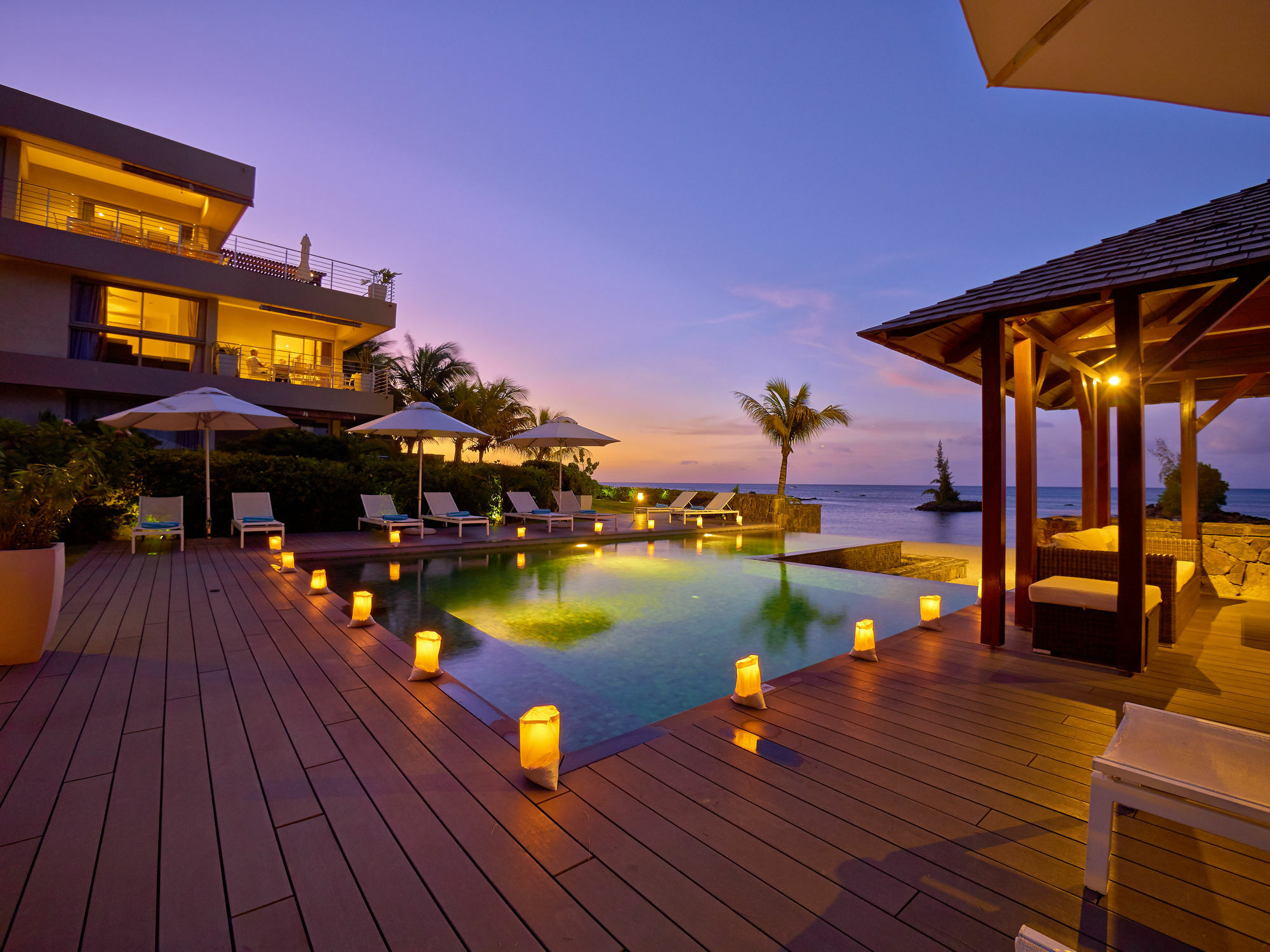 Bon Azur Beachfront Suites & Penthouses With Lov Trou-aux-Biches Exteriér fotografie