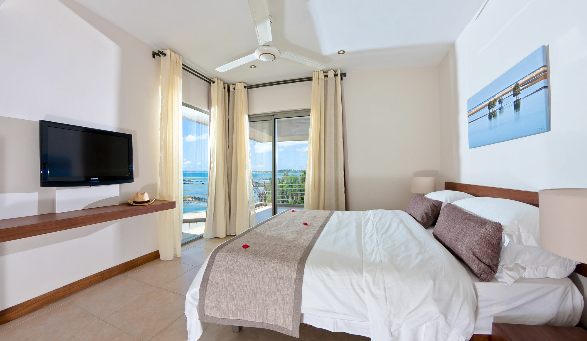 Bon Azur Beachfront Suites & Penthouses With Lov Trou-aux-Biches Exteriér fotografie